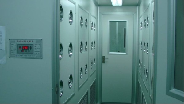 風淋室維護保養，需要注意哪四個方麵（miàn）？