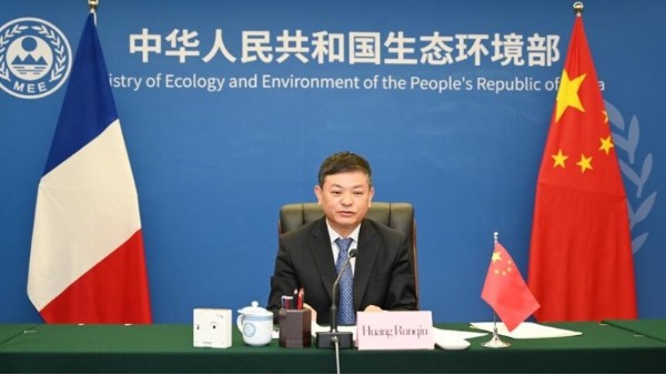 生態環境部部長以視頻形（xíng）式會見（jiàn）法國生態轉型部（bù）部長